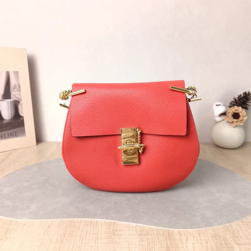 Chloé Crossbody Bag drew Red Calfskin 23 × 7.5 × 20 cm
