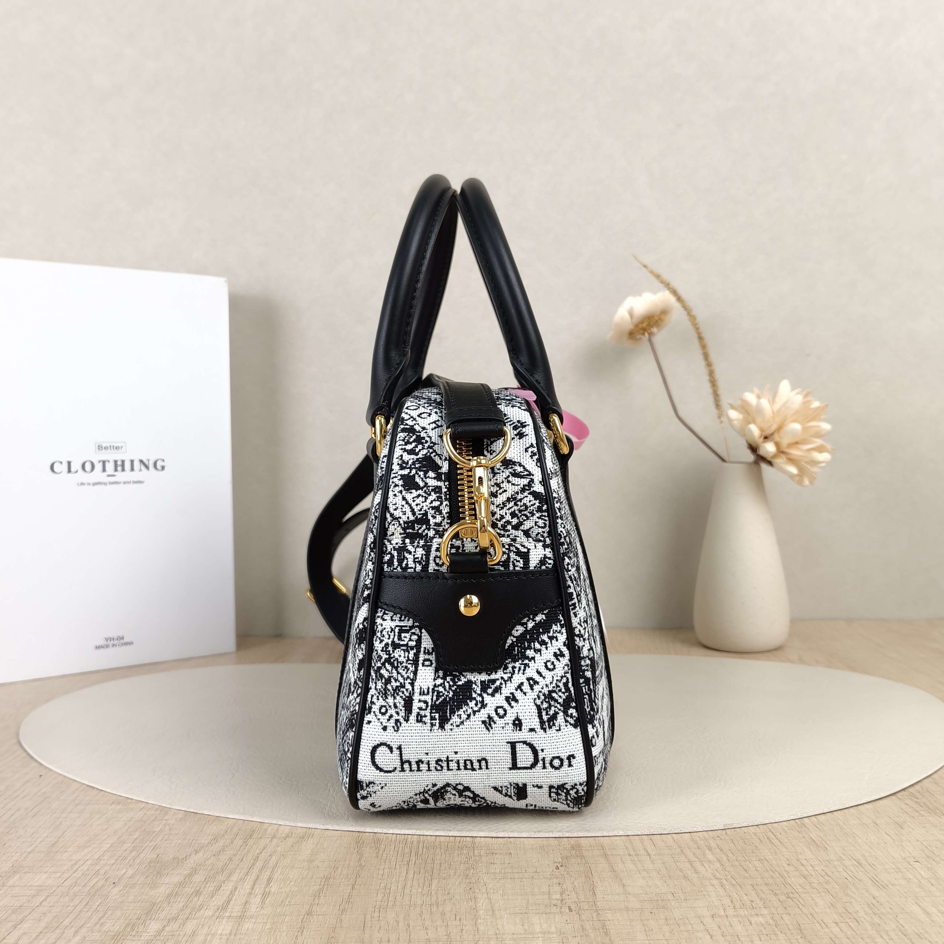 DIOR Top Handle Bag D-Vibe Bowling Bag White Canvas Medium25 × 9.5 × 16 cm — cover view 2 of 8