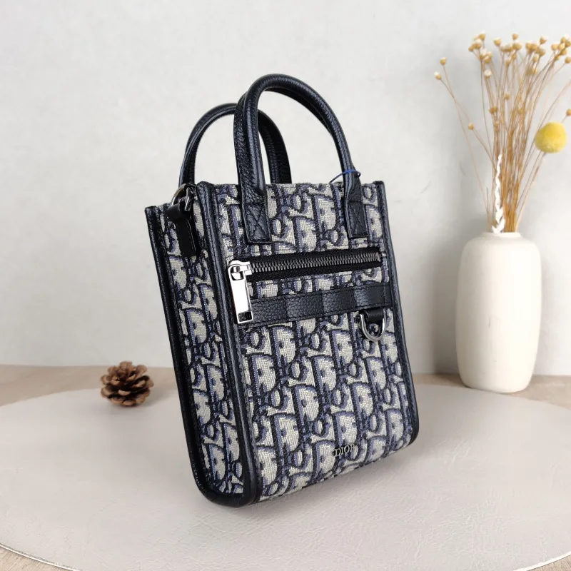 DIOR Crossbody Bag Safari North-South Beige · Black Mini 14 × 6.5 × 19 cm — cover view 4 of 5