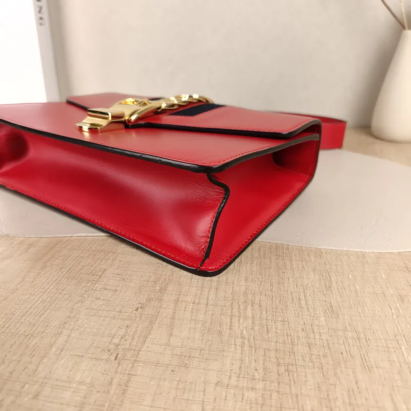 GUCCI Crossbody Bag Sylvie Shoulder Strap Edition Red Calfskin Small25.5 × 8 × 17 cm — detail view 8 of 12