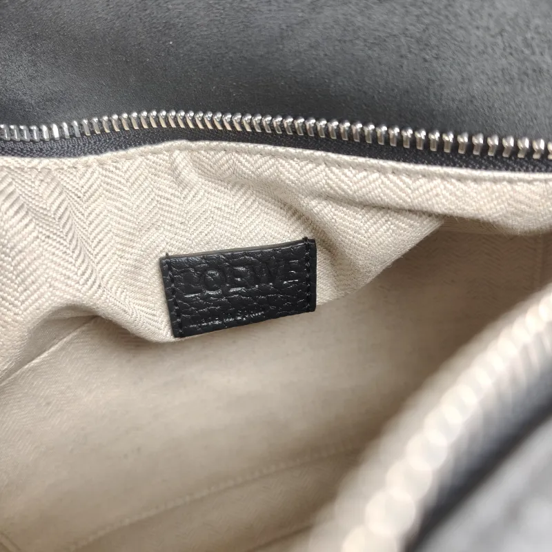 LOEWE Belt Bag Puzzle Belt Bag Black CC alfskin Small 24 × 10.5 × 16 cm — detail view 8 of 13