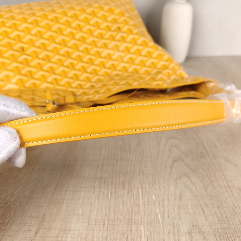 GOYARD Shoulder Bag Boheme Hobo​ Yellow PVC Small 43 × 14 × 27 cm — detail view 9 of 12