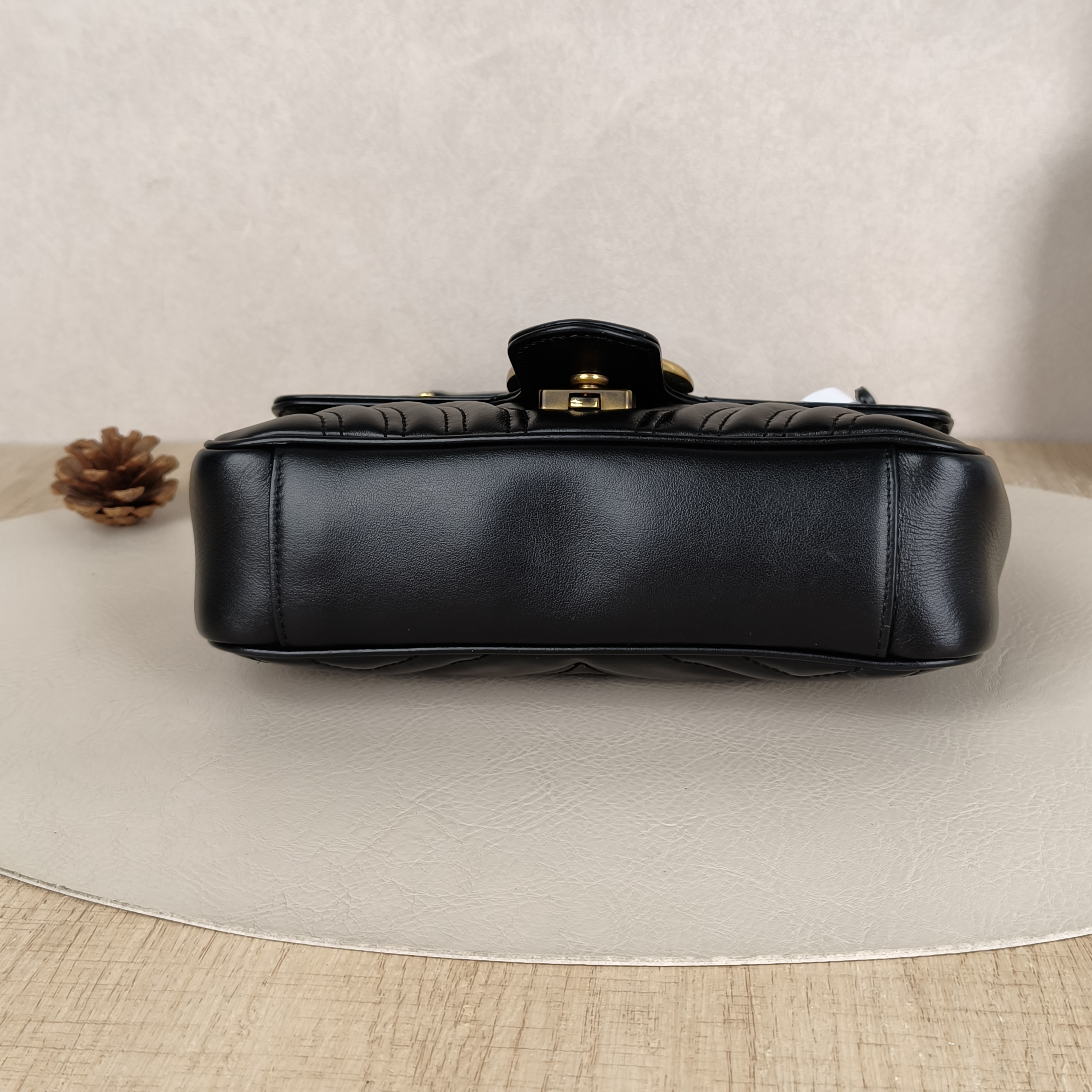 GUCCI GG marmont Marmont22Small Black Lambskin · 22 × 6 × 13 cm — cover view 5 of 8