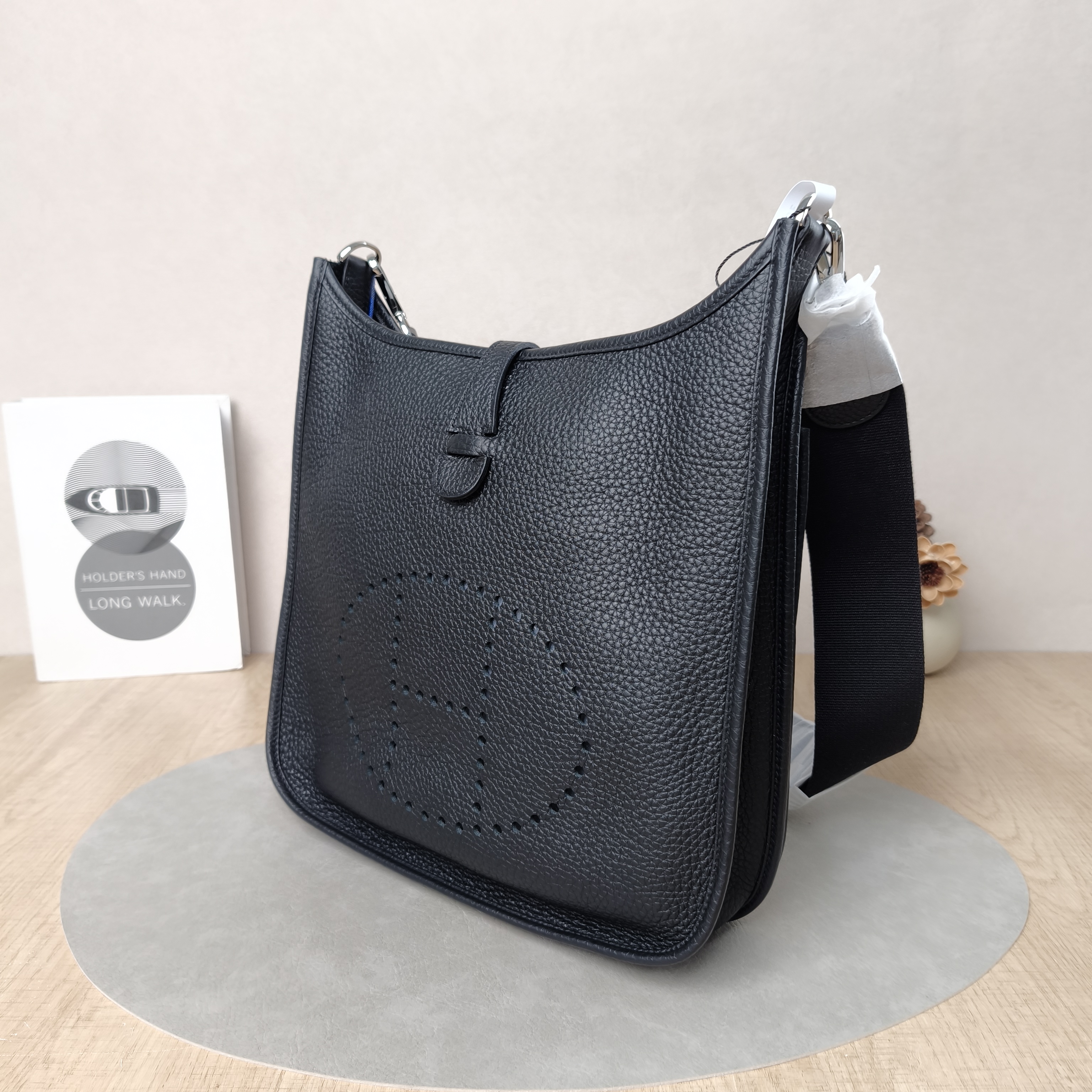 Hermès Crossbody Bag Evelyne 29 29Black Clemence Taurillon TC Calfskin Small29 × 8 × 30 cm — cover view 6 of 6