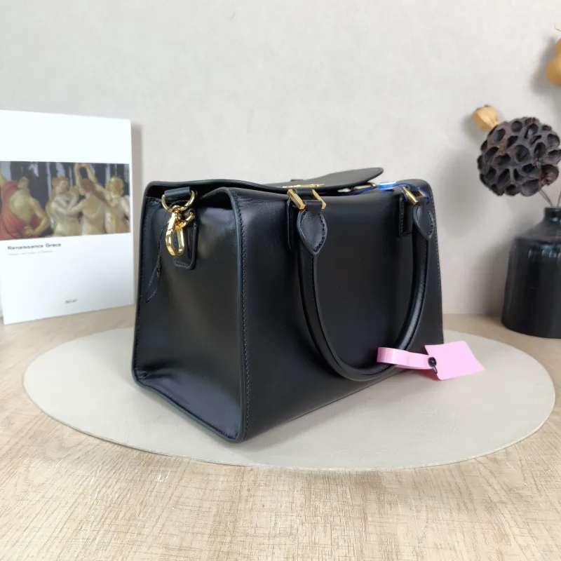 DIOR Crossbody Bag Boston Black Calfskin Medium 26 × 15 × 18 cm — cover view 2 of 5