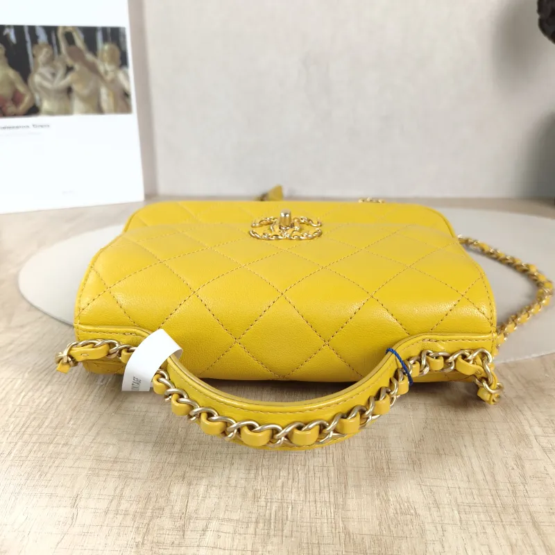 Chanel Crossbody Bag Top Handle Crossbody Bag Yellow Calfskin 20 × 6 × 14 cm 28 — detail view 12 of 12