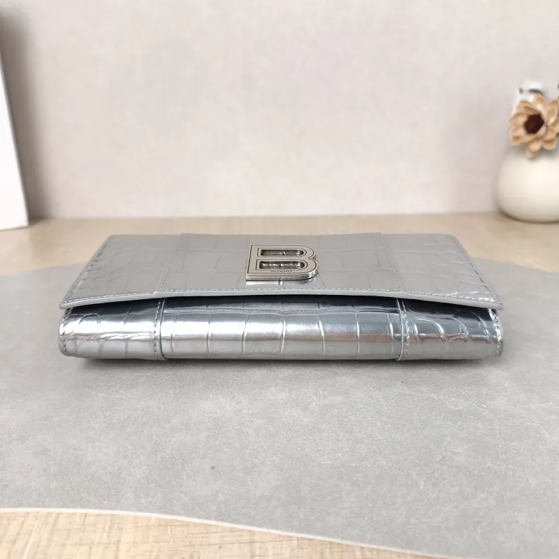 BALENCIAGA Crossbody Bag WOC Crossbody Bag Silver Calfskin One Size 19.5 × 3 × 10 cm — cover view 2 of 5