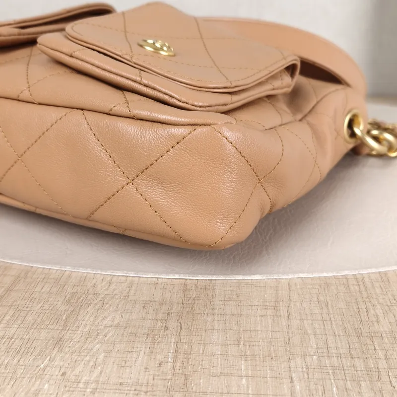 Chanel Shoulder Bag Supple Twins Hobo Calfskin Small 24.5 × 5 × 19 cm — detail view 16 of 17