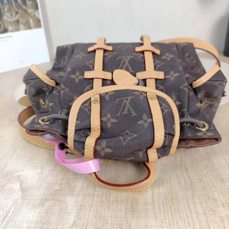 Louis Vuitton Backpack Backpack Monogram Nylon One Size 21 × 8 × 17 cm — detail view 10 of 12
