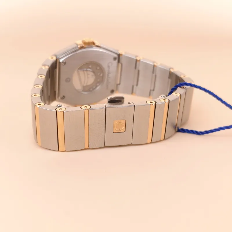 OMEGA Watch Watch One Size 27 — cover view 3 of 9