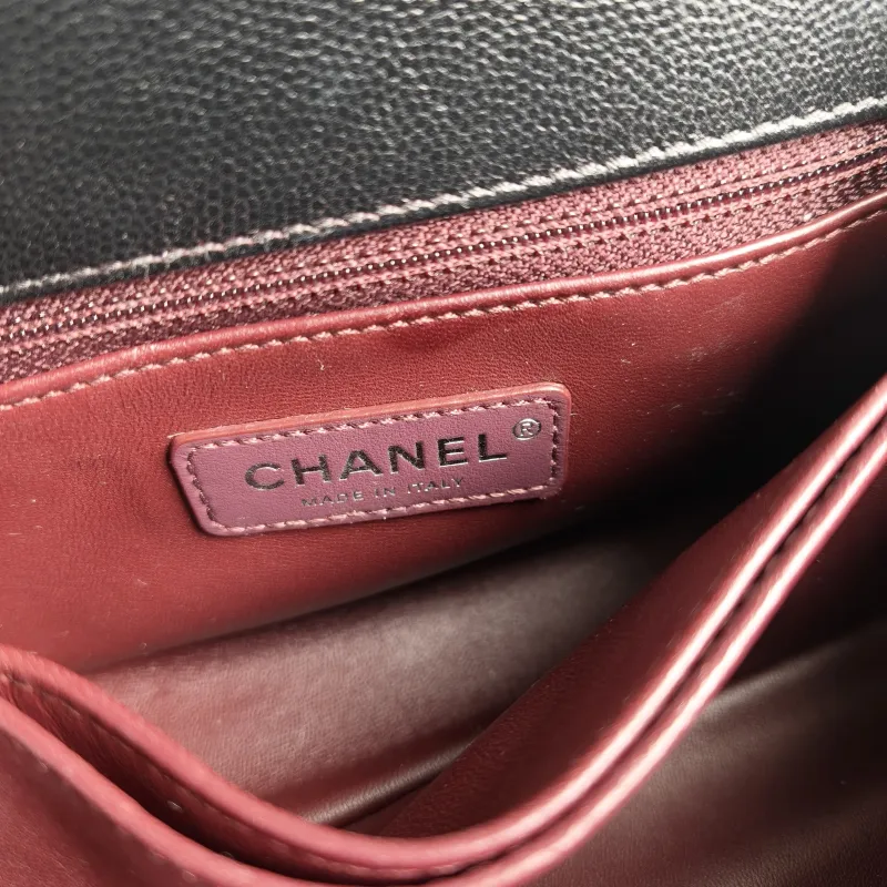 Chanel Top Handle Bag Coco Handle​ v Black Grained Calfskin Small 24 × 10 × 14 cm — detail view 8 of 11