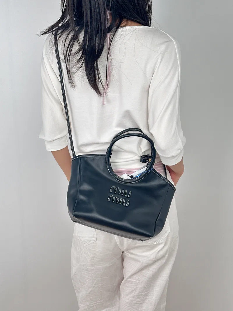 Miumiu Shoulder Bag IVY Tote Shopping Tote Black CC alfskin Small22 × 12 × 23.5 cm — on-model view 3 of 3