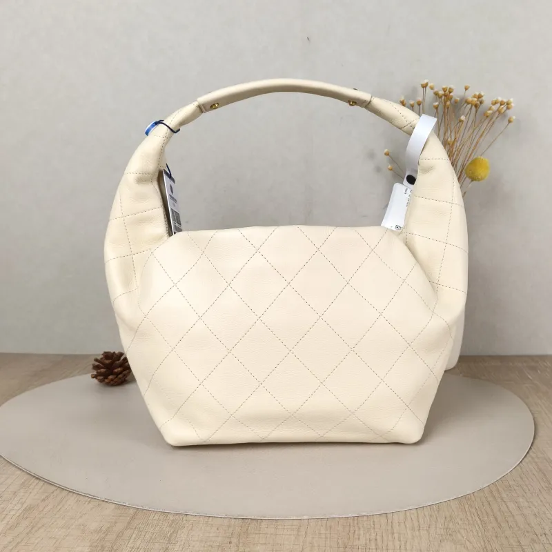 Chanel Crossbody Bag 26c hobo Beige Calfskin One Size 32 × 12 × 24 cm — cover view 3 of 5