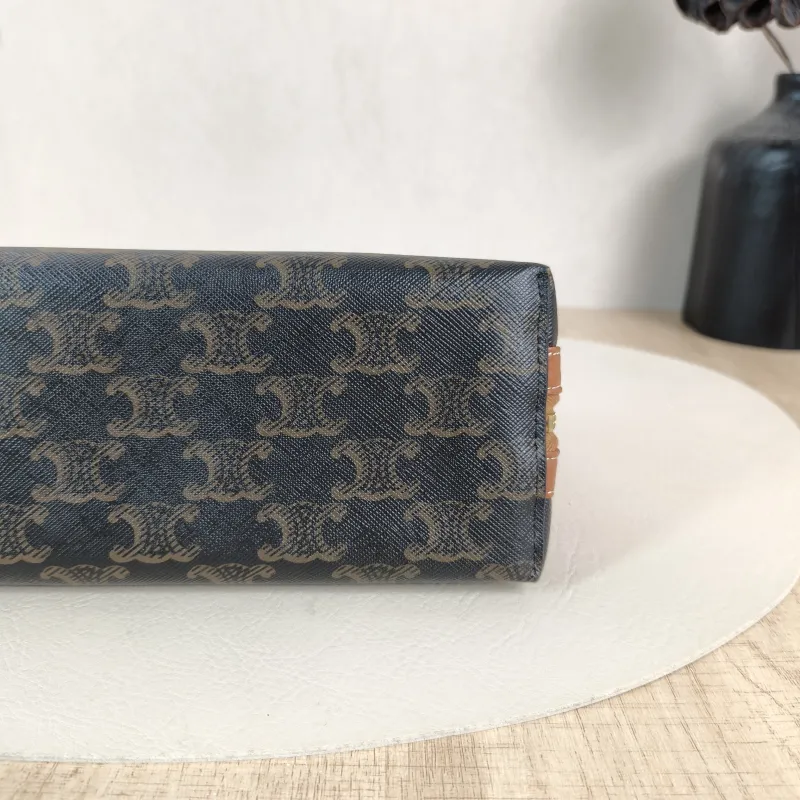 CELINE Cosmetic Bag Triomphe Cosmetic Bag Monogram PVC Medium22 × 8 × 13 cm — detail view 7 of 10