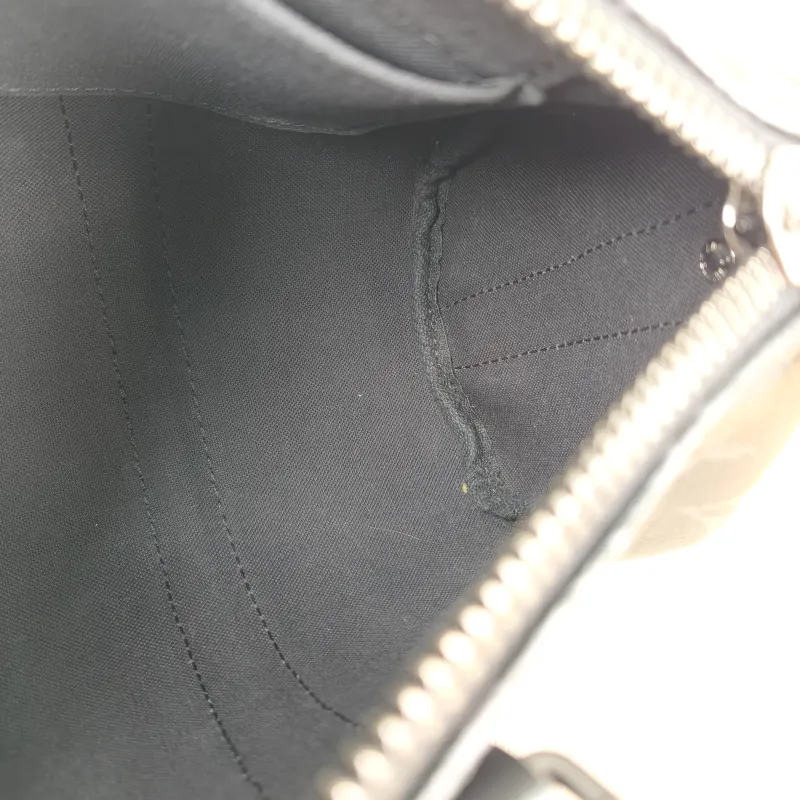 Louis Vuitton Crossbody Bag Keepall 25 PVC Medium 25 × 11 × 15 cm — detail view 11 of 12
