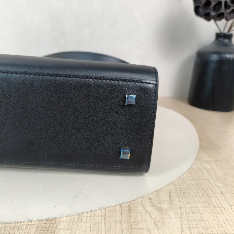 DELVAUX Crossbody Bag Tempete Top Handle Bag Black Calfskin Medium27.5 × 9 × 23 cm — detail view 4 of 14