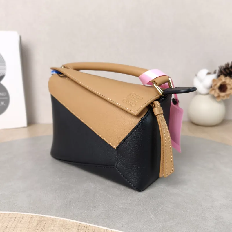 LOEWE Crossbody Bag Puzzle Black Brown Calfskin Mini 18 × 8 × 12.5 cm — cover view 5 of 5