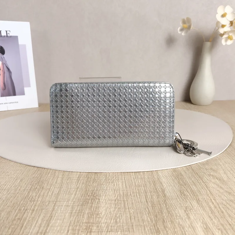 DIOR Wallet Edition Wallet Silver PVC 19.3 × 2.2 × 10 cm
