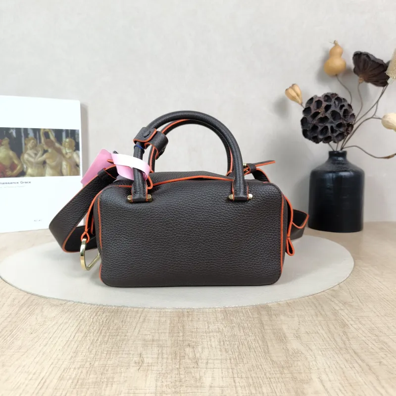 DELVAUX Top Handle Bag Cool Box Box Shoulder Bag Colorblock Calfskinmini21 × 11 × 13 cm — cover view 5 of 6