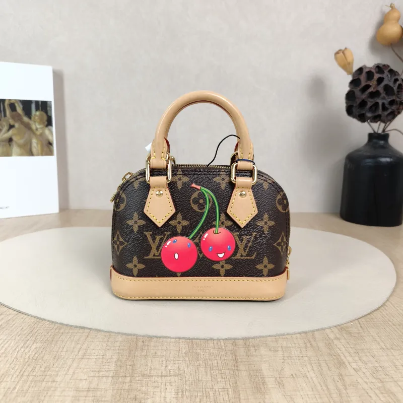 Louis Vuitton Crossbody Bag Alma Nano Monogram · PV Cnano18 × 8 × 12 cm