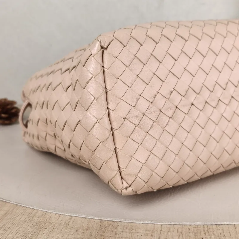 Bottega Veneta Top Handle Bag Woven Top Handle Bag Pink Lambskin One Size 24 × 11 × 20 cm — detail view 3 of 10