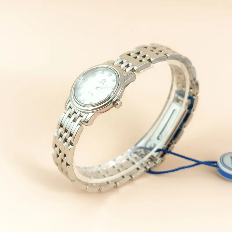 OMEGA Watch Collection Watch One Size 22 — cover view 3 of 8