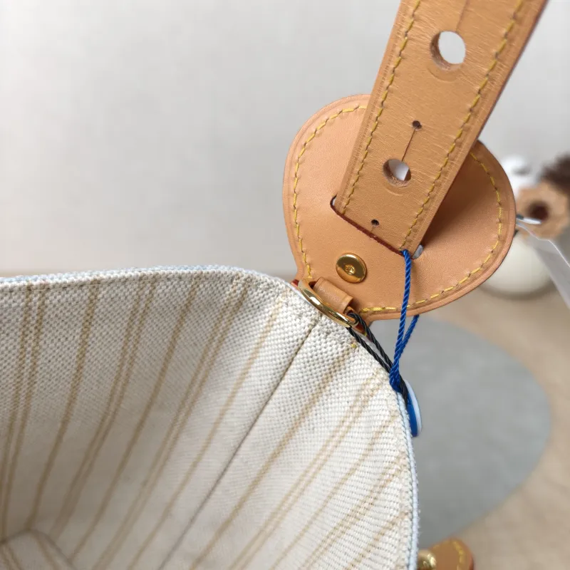 Louis Vuitton Top Handle Bag ALL IN BB Blue PVC BB 16 × 12 × 18 cm — detail view 10 of 14