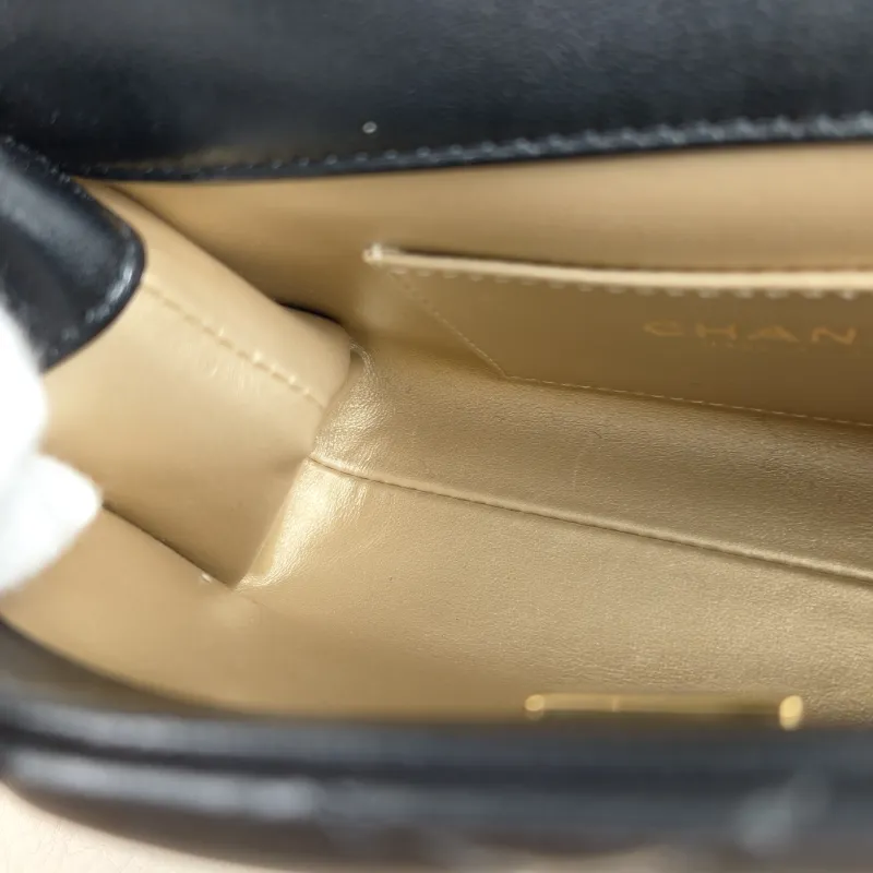 Chanel Crossbody Bag C Edition Black Lambskin Mini 18 × 7 × 12 cm — detail view 3 of 9