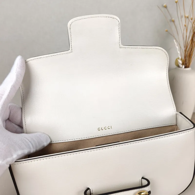 GUCCI Crossbody Bag Horsebit 1955 Horsebit Small White Calfskin Small24 × 5.5 × 13 cm — detail view 12 of 12