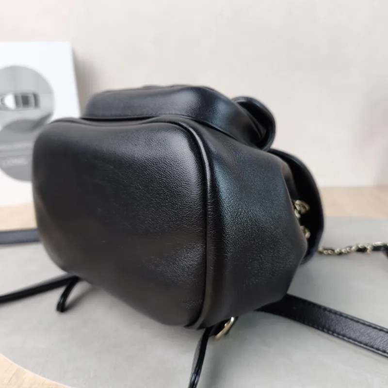 Chanel Backpack Duma Black Calfskin Small18 × 12 × 18.5 cm — detail view 7 of 10