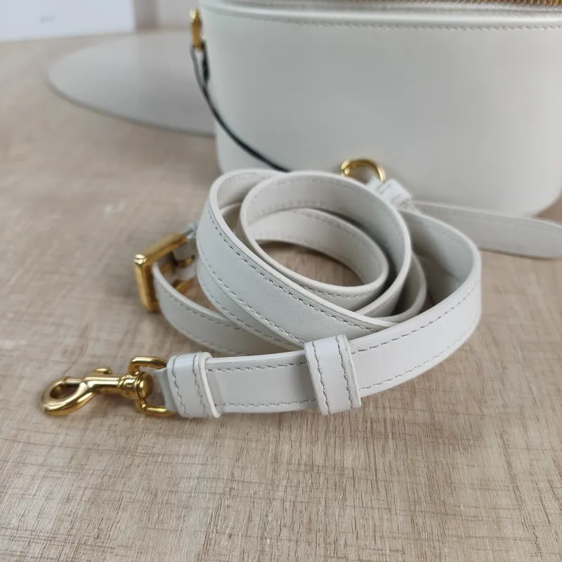 DIOR Crossbody Bag Vanity Cosmetic Bag White Lambskin One Size 16 × 9.5 × 11.5 cm — detail view 2 of 13