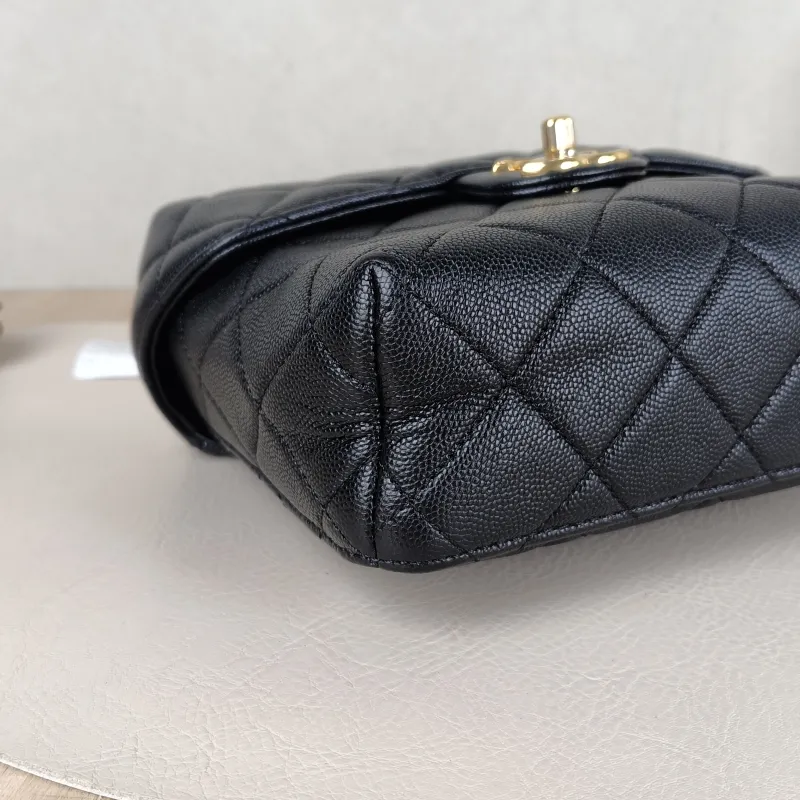 Chanel Crossbody Bag Box Black Calfskin One Size17 × 7 × 14.5 cm — detail view 3 of 12