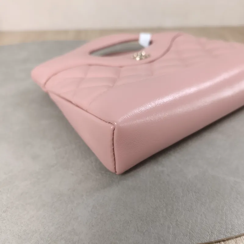 Chanel Crossbody Bag31Bag Pink Waxed Leathernano19 × 5 × 12 cm — detail view 8 of 14