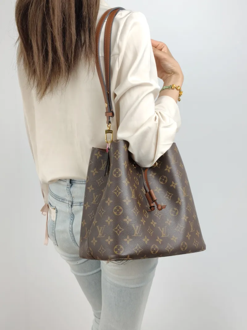 Louis Vuitton Shoulder Bag NÉONOÉ Bucket Bag Caramel PVC Medium 26 × 17.5 × 26 cm — on-model view 2 of 2