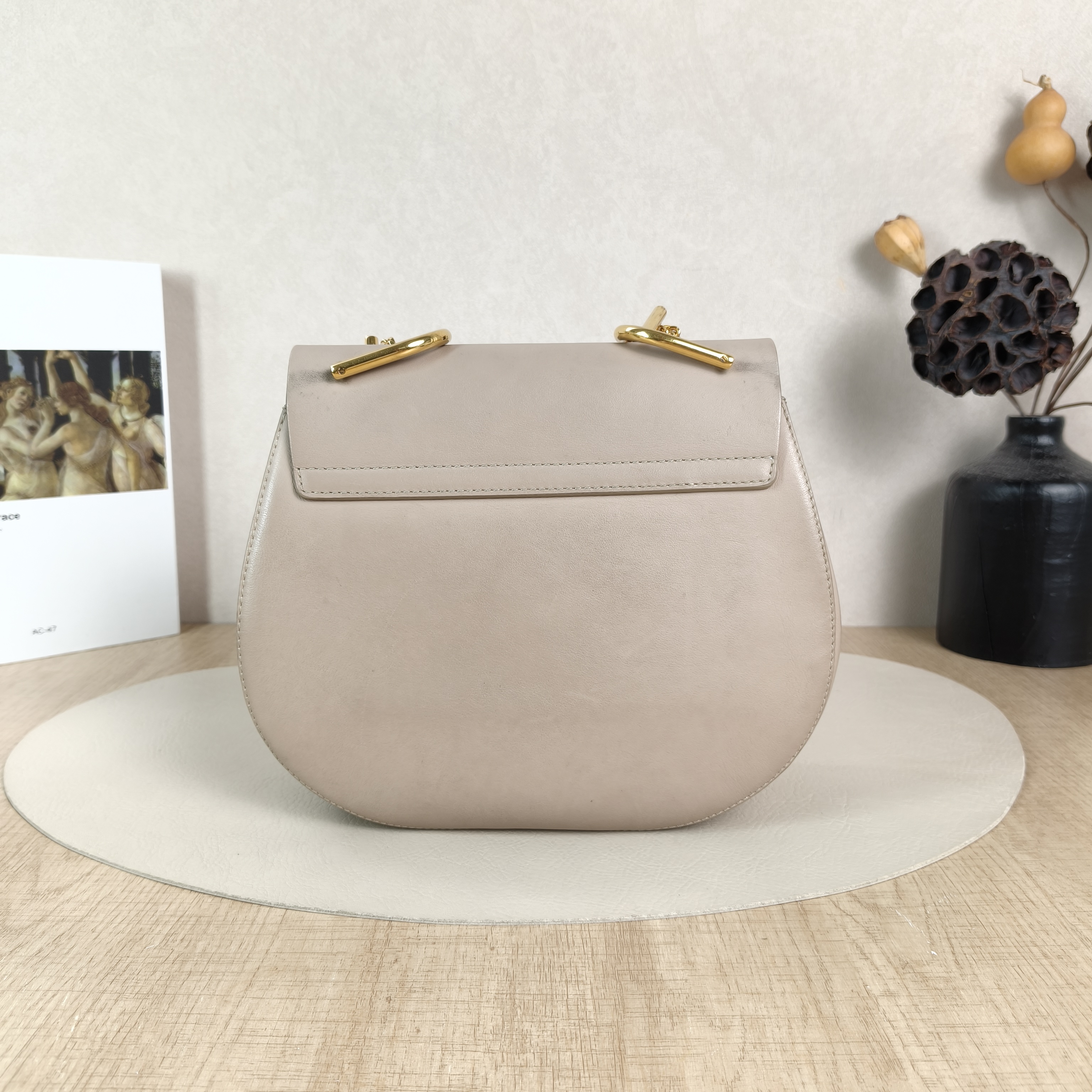 Chloé Crossbody Bagdrew Gold Calfskin One Size23 × 7.5 × 19 cm — cover view 2 of 5