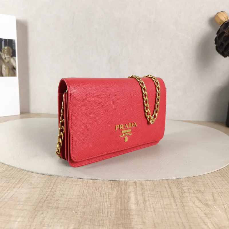 PRADA Crossbody Bag Saffiano Red Calfskin One Size 18 × 4 × 12 cm — cover view 2 of 6