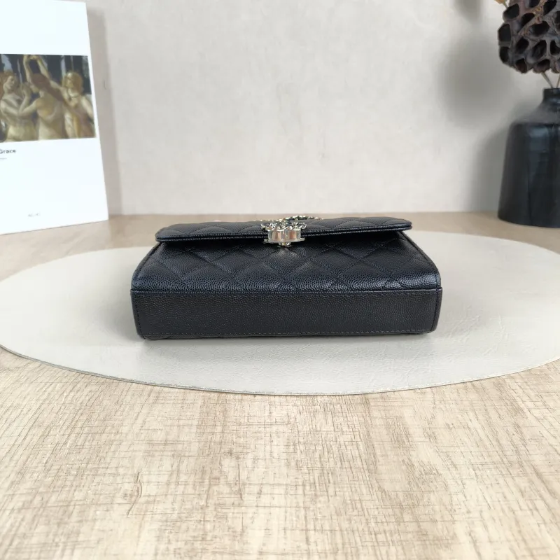 Chanel Crossbody Bag kelly Black Grained Calfskin One Size18 × 4.5 × 10 cm — cover view 5 of 5