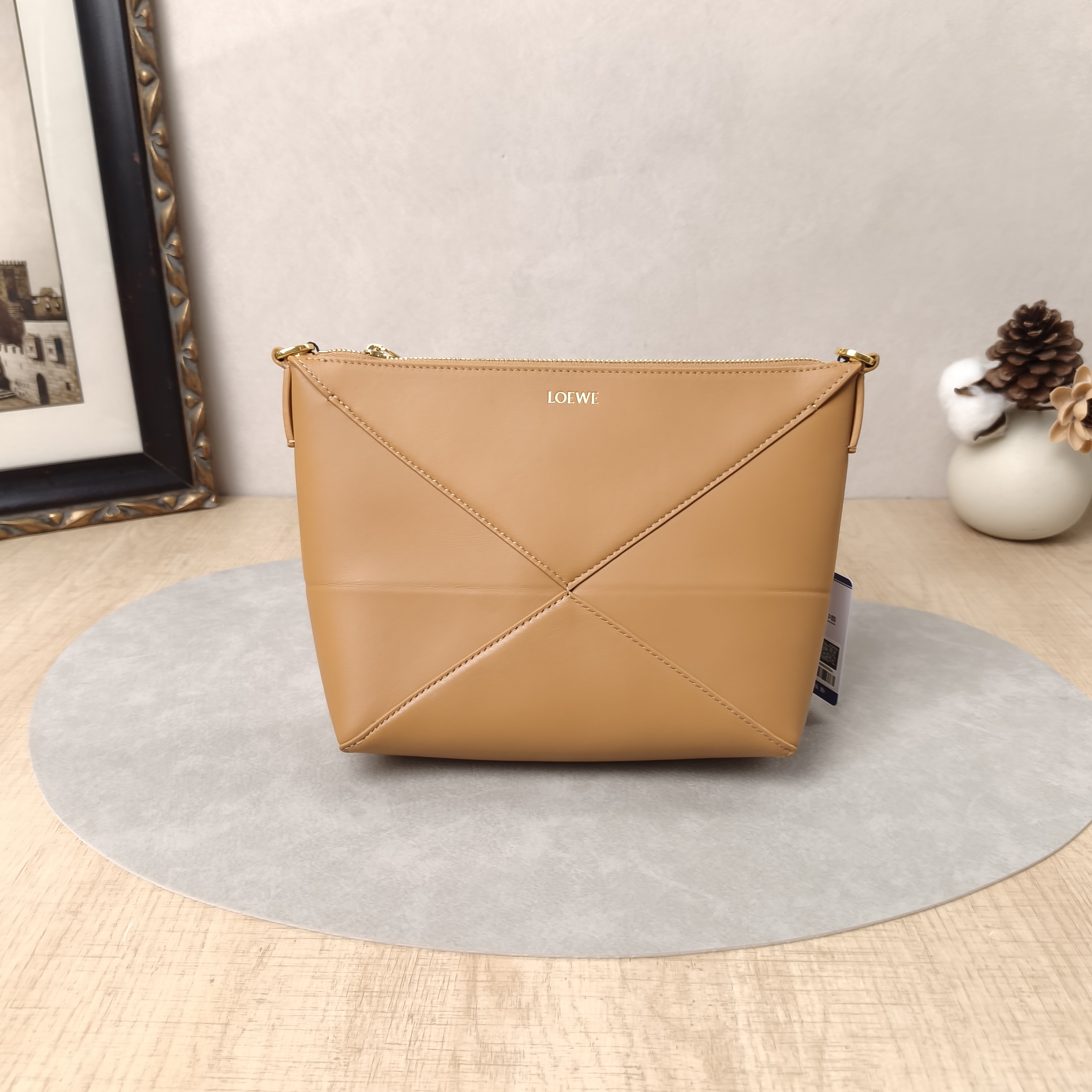 LOEWE Shoulder Bagpuzzle fold Shoulder Bag Brown Calfskin23 × 6.5 × 15.5 cm