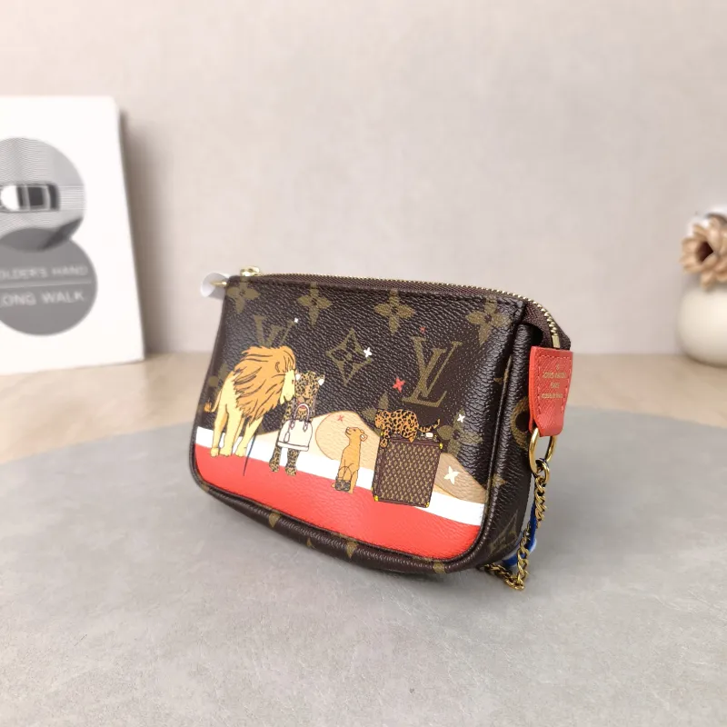 Louis Vuitton Clutch Mini Pochette Accessoires Monogram PVC Mini 15.5 × 4 × 10.5 cm — cover view 5 of 5