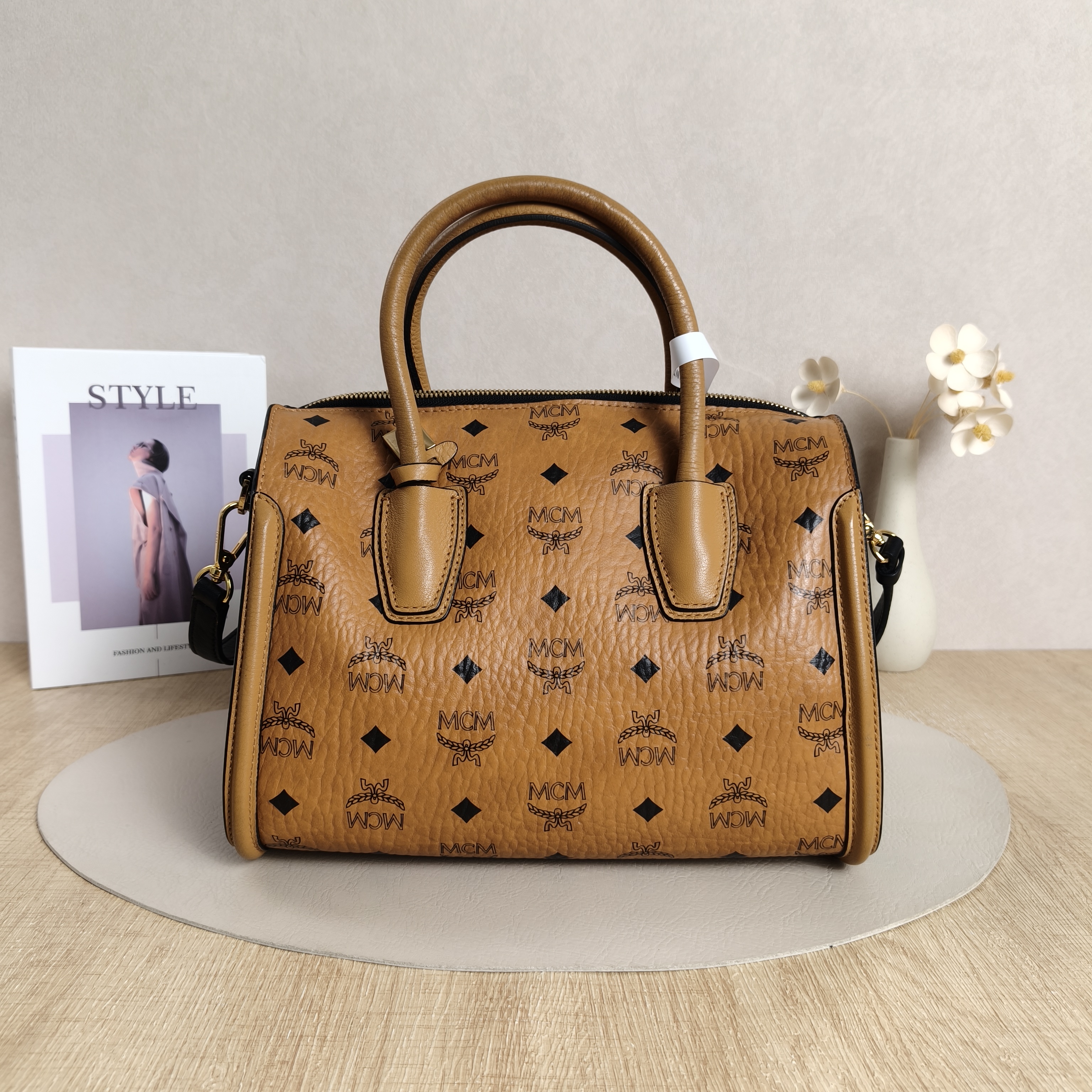 MCM Crossbody Bag Crossbody Bag One Size27.5 × 16 × 5 cm*19.5