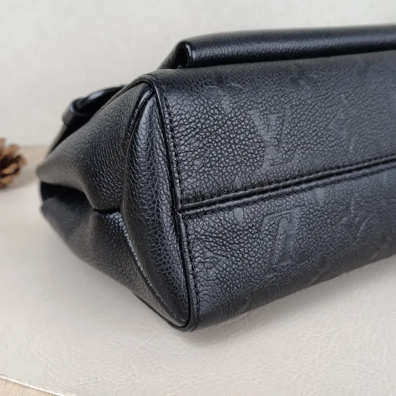 Louis Vuitton Shoulder Bag VAVIN Black Empreinte Embossed Calfskin Monogram Small25 × 9.5 × 17 cm — detail view 13 of 13