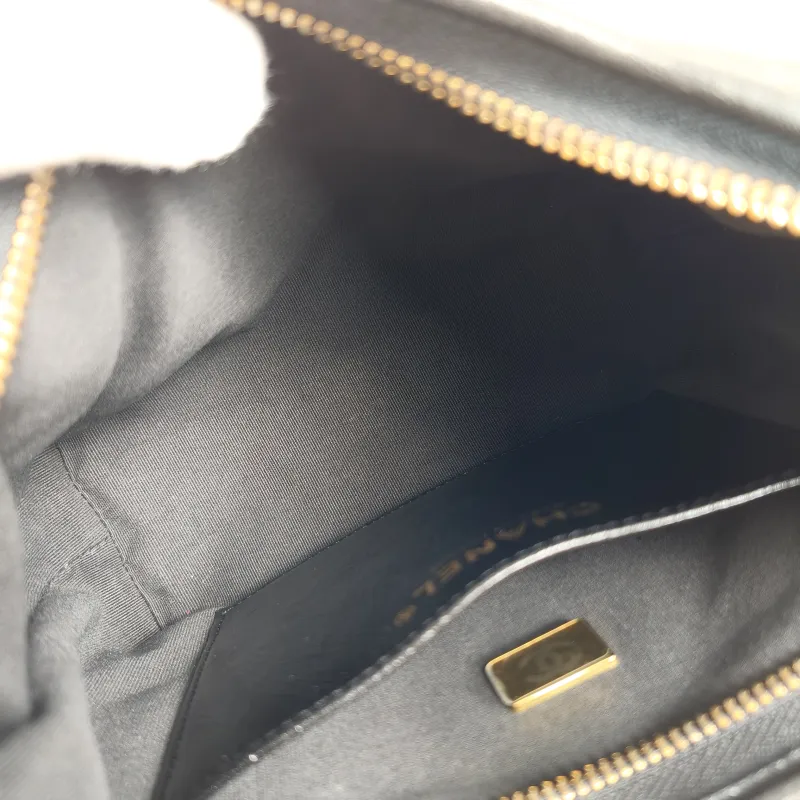 Chanel Shoulder Bag Hobo Black Waxed Leather Small22.5 × 8.5 × 19.5 cm — detail view 2 of 10