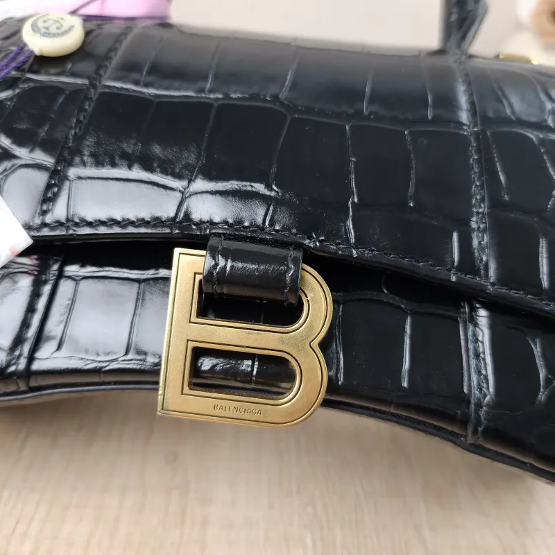BALENCIAGA Crossbody Bag Hourglass Hourglass Bag Black CC alfskinmini19 × 8 × 13 cm — detail view 1 of 14