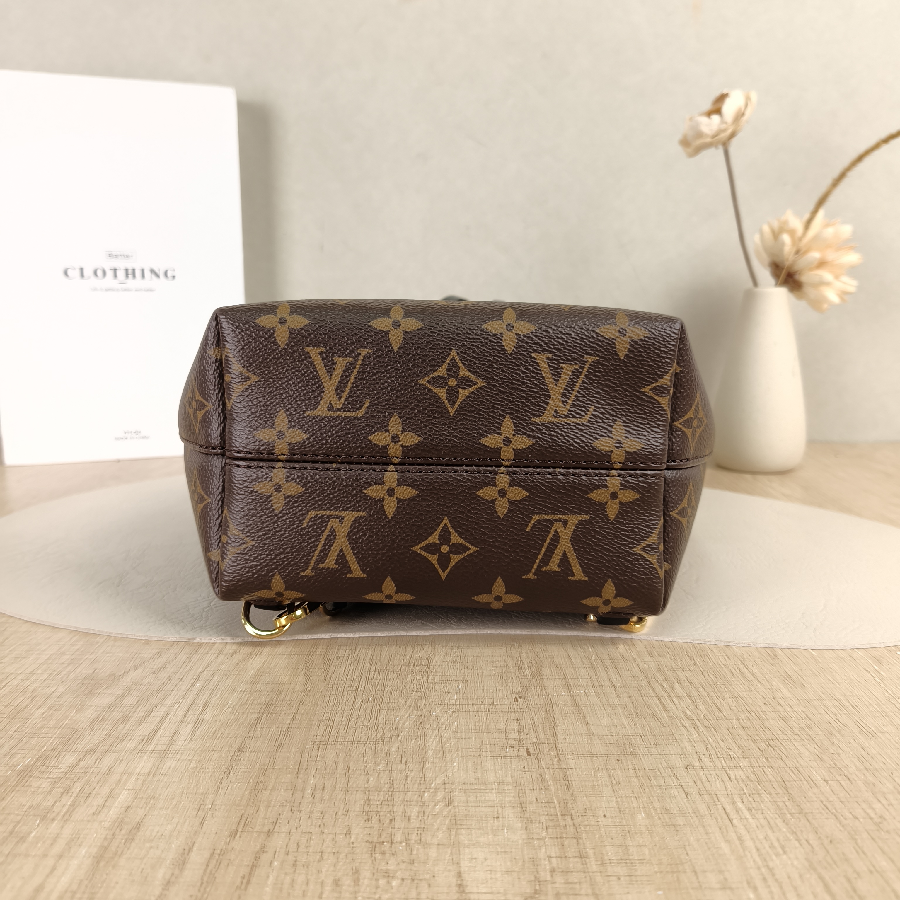 Louis Vuitton Backpack Montsouris Backpack Black PVC · Calfskin BB17 × 10.5 × 20 cm — cover view 3 of 5
