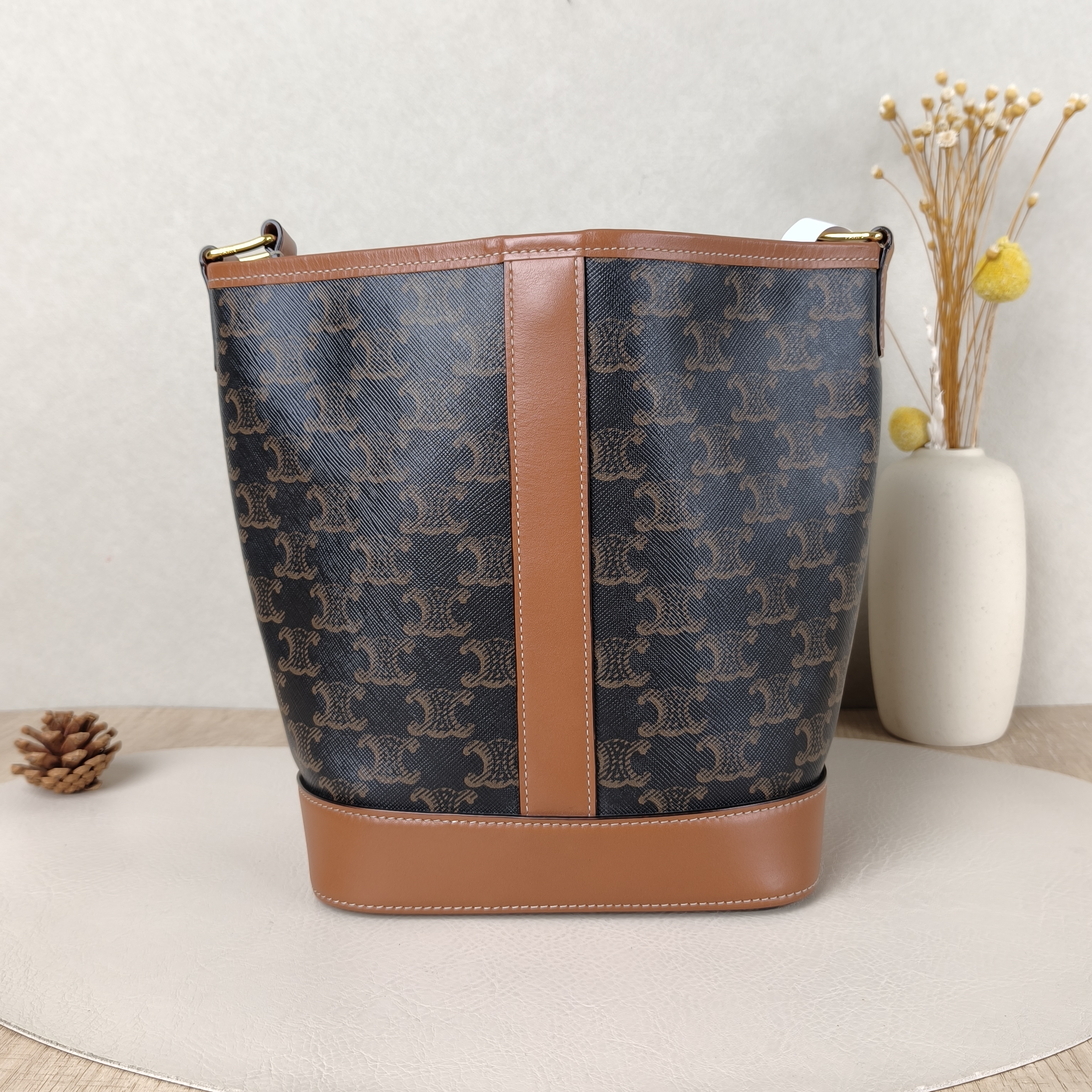 CELINE Crossbody Bag Triomphe Bucket Bag Monogram PVC18 × 12 × 22 cm — cover view 5 of 5