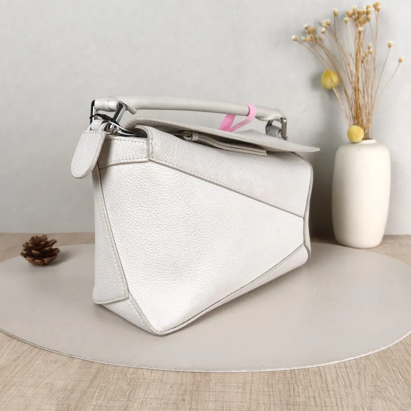 LOEWE Crossbody Bag Puzzle White CC alfskin Small 24 × 10.5 × 16.5 cm — cover view 5 of 5