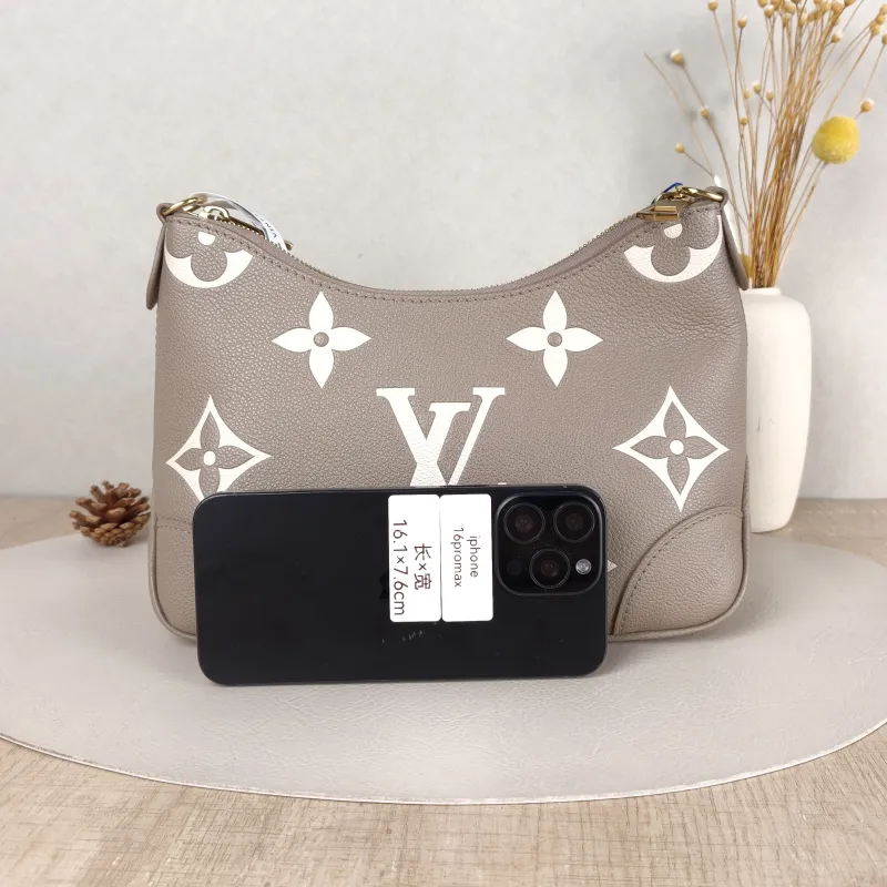 Louis Vuitton Crossbody Bag Boulogne Monogram Empreinte Embossed Calfskin Small 26 × 9.5 × 16 cm — cover view 2 of 6