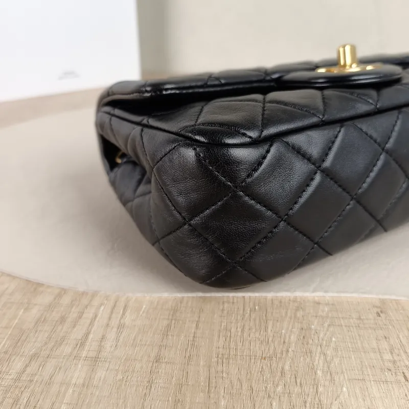 Chanel Crossbody Bag Classic Flap Large Mini CF Mini Black with Gold-Tone Hardware Lambskin mini20 × 6 × 12 cm — detail view 8 of 14