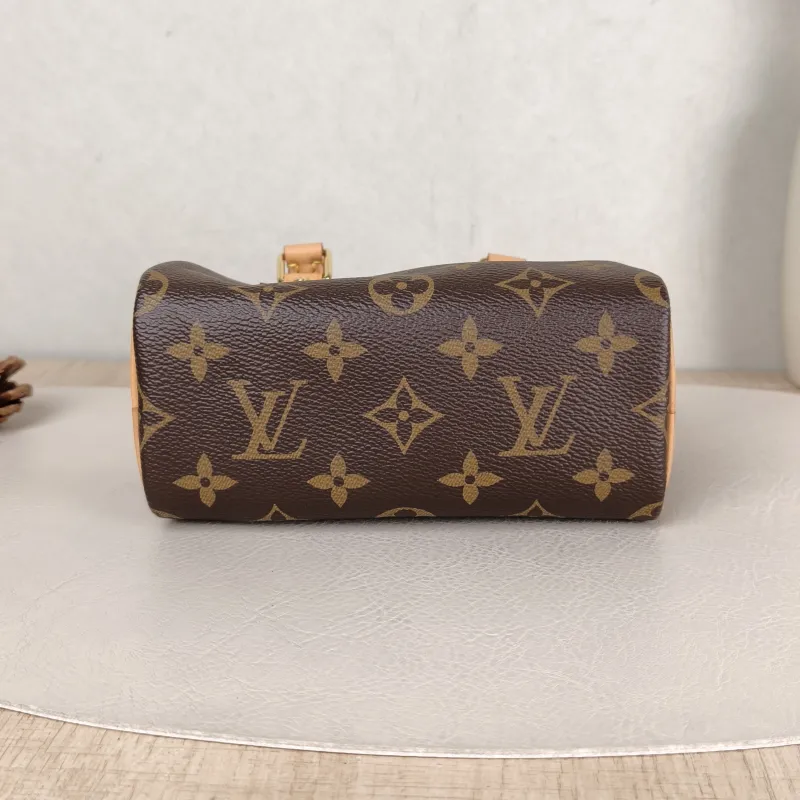 Louis Vuitton Crossbody Bag Speedy Nano Shoulder Strap PVC nano 16 × 7.5 × 10 cm — cover view 2 of 5
