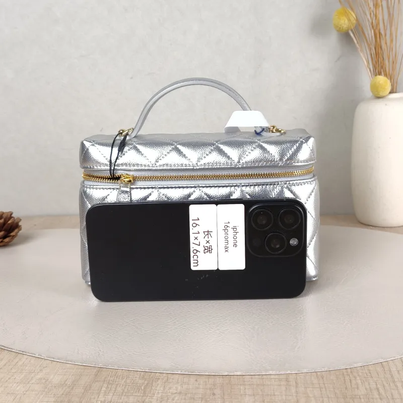 Chanel Crossbody Bag lp Box Bag Top Handle Crossbody Bag Silver Grained Calfskin 19.5 × 5 × 17 cm — cover view 4 of 5
